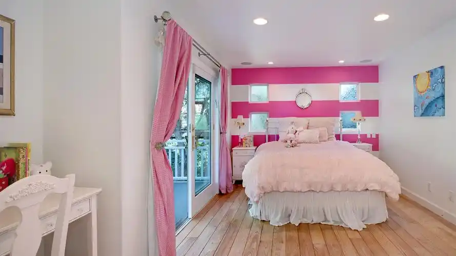 室内设计,卧室里的床 壁纸 - 2560x1440