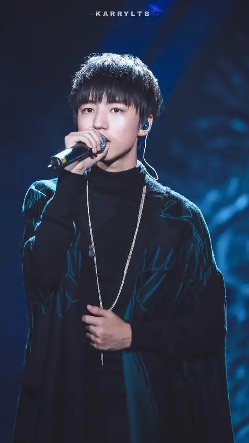 王俊凯# 160921 王俊凯17岁生日会 高清9p