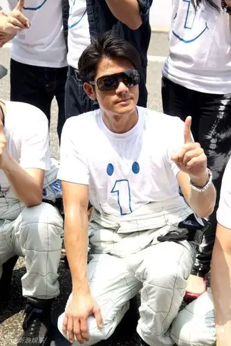 p>郭富城(aaron kwok),1965年10月26日出生于中国香港,祖籍广东东莞