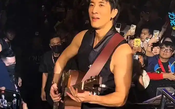 王力宏马来西亚演唱会《大城小爱》23.11.10