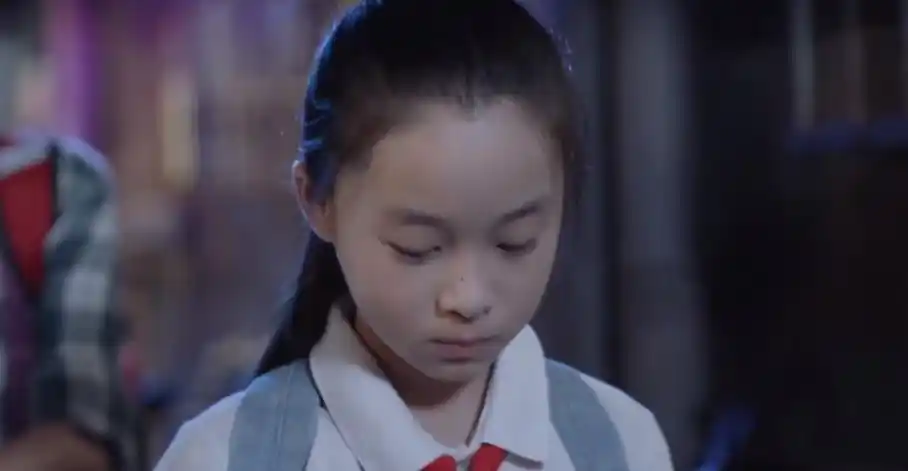 如果米桃小时候有父母的陪伴,能感受到父母对自己的爱,内心足够充实