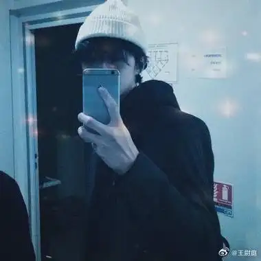男生头像##今日份自拍