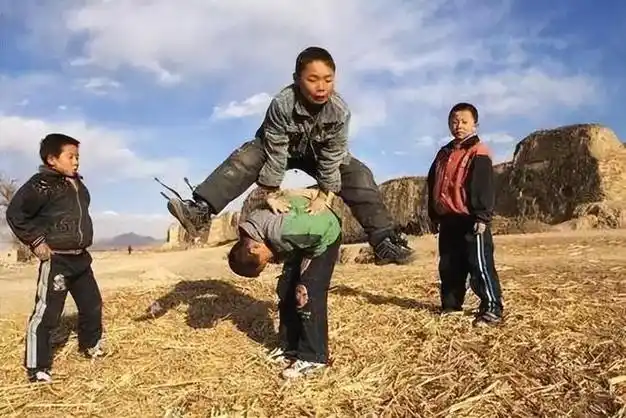 37张老照片,带你走进80,90,年代,一起来看看吧!