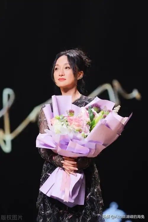 影视盛事,再次见证荣耀时刻:周迅荣膺白玉兰视后,二度