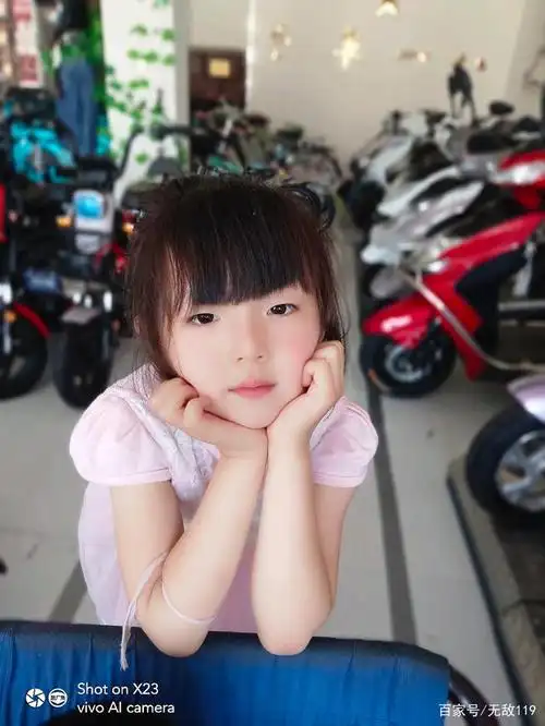 来一张女儿的照片