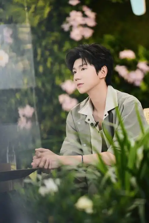 写给王源的甜品情书超话