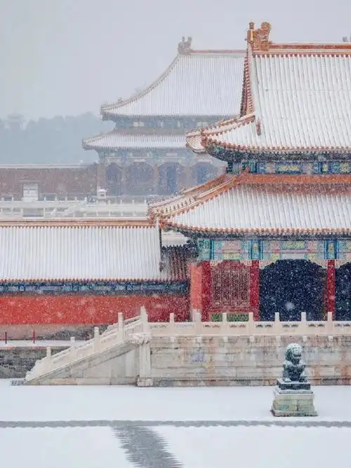 故宫拍雪