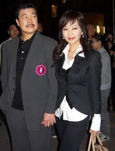 赵雅芝第二任丈夫黄锦燊