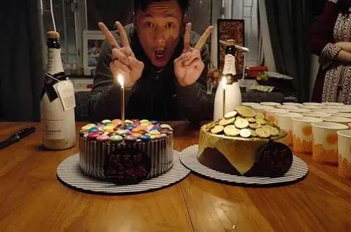 余文乐生日空降微博话题 粉丝刷屏送祝福