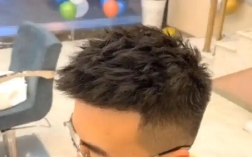 【男生发型】 摩根烫 短发飞机头 凌乱纹理 干净清爽 适合发质粗硬