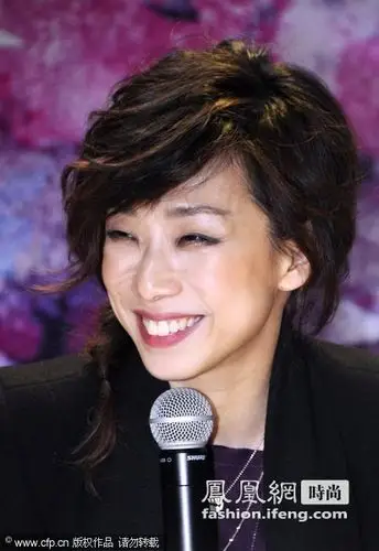 46岁林忆莲吃素减肥少女身材保持有绝招