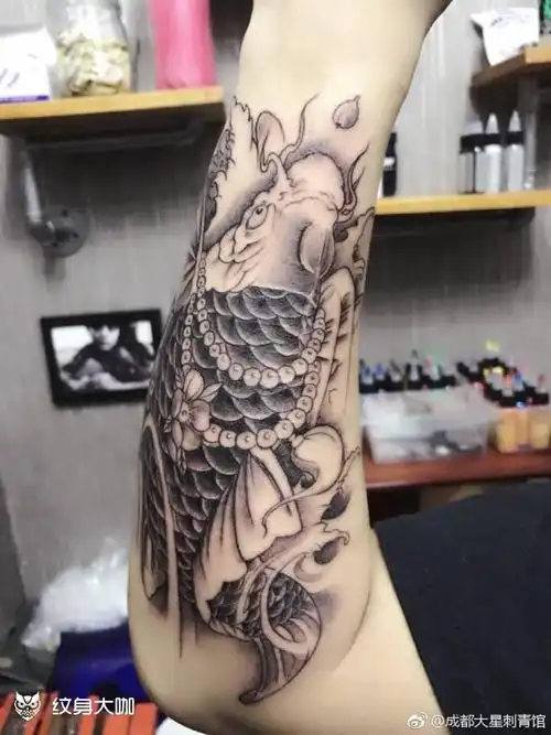 吉祥锦鲤95_纹身图案手稿图片_纹画人大星的纹身作品集