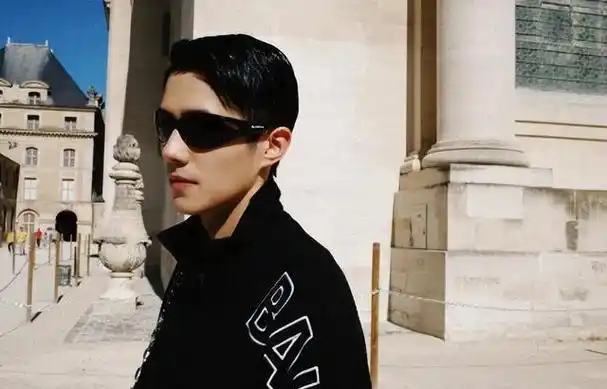 看到刘昊然又现身乌镇戏剧节,可能他和周冬雨背后的