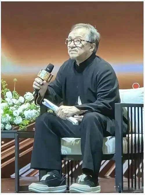 香港男神老了9位男星白发照成龙让人心疼刘德华也没逃过