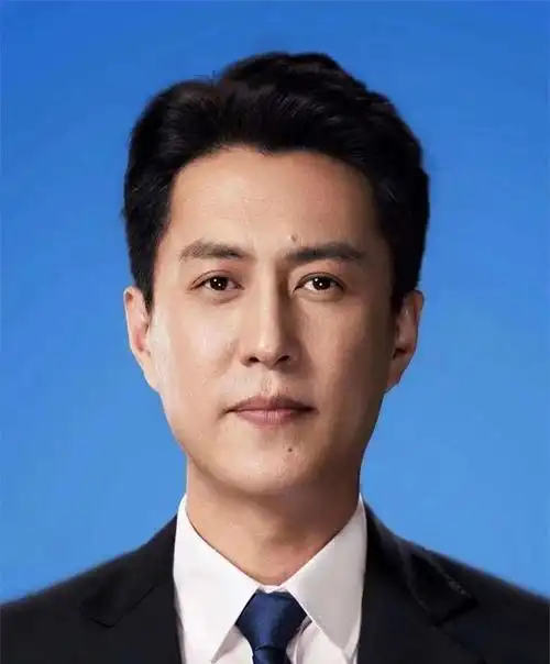 「颜值逆转变局」中年发福挑战明星颜值,靳东,曾舜晞因祸得福?