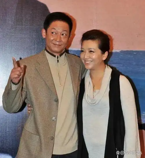 江珊现任丈夫曝光:比前任靳东还要帅,还是我们熟悉的男演员