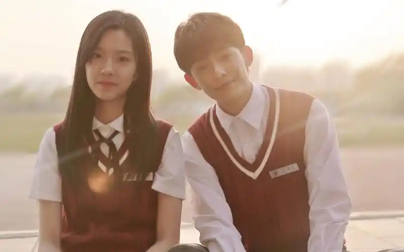 我的刺猬女孩网络剧片尾曲龚言修勇敢的事