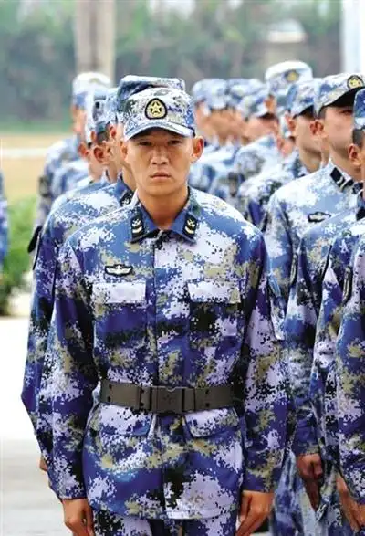 火蓝刀锋接地气海天之上士兵突击