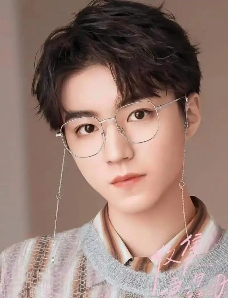 王俊凯神仙图片