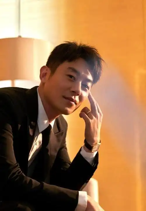 低调干净的女演员,15年来一直没有红,可她的丈夫却是大红大紫