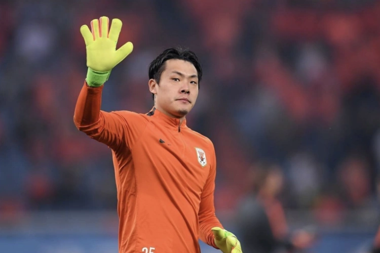 王大雷竟踩到足协的天条,比郑智更该走,和国家队说