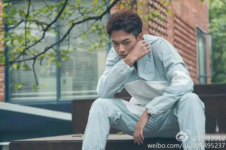 几张你们可能没看过的许凯13年模特大赛旧照哈哈哈哈哈哈哈哈