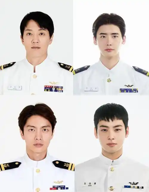 《分贝》曝李钟硕车银优等证件照_影片_海军_金来沅