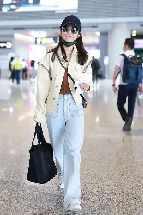 《天外飞仙"赛金"饰演者吕一,双麻花辫造型太可爱,清爽有活力|牛仔裤