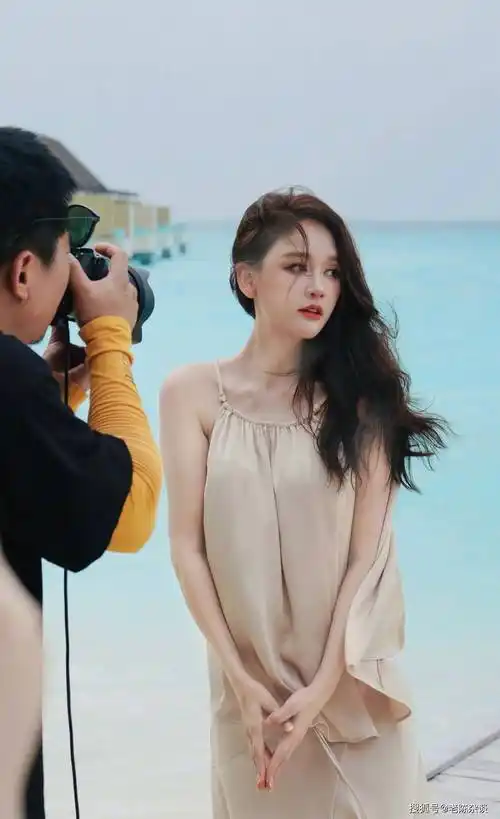 总之,陈乔恩是一位集颜值与身材于一身的女星,她的美丽不仅仅在于外表