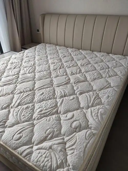 金可儿床垫挺香的