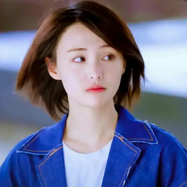 周扬青发文怒锤渣男,郑爽评论引发争议