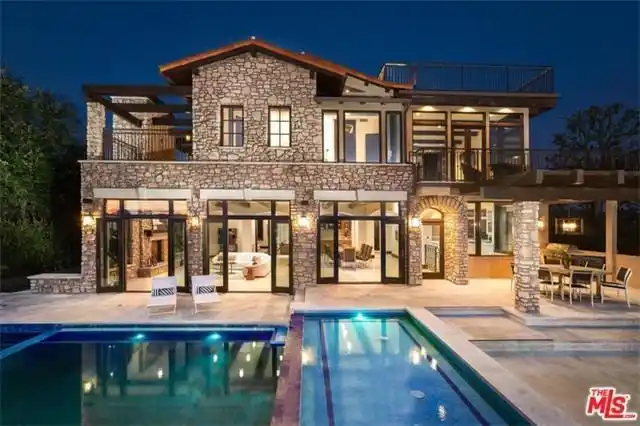 比弗利山庄beverlyhills豪华别墅5卧45卫面积开阔户外泳池酒窖超大