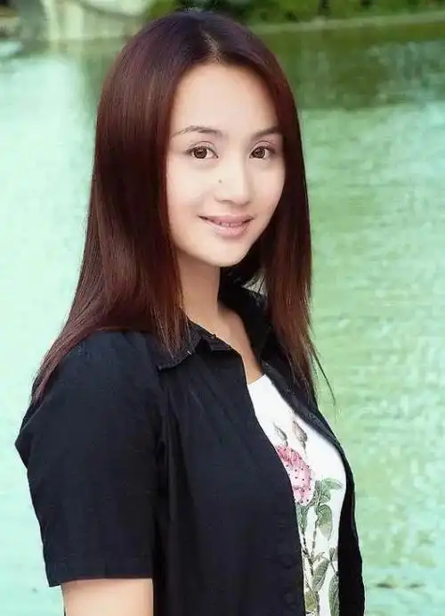 继李咏后,女明星曹颖也传来"坏消息"