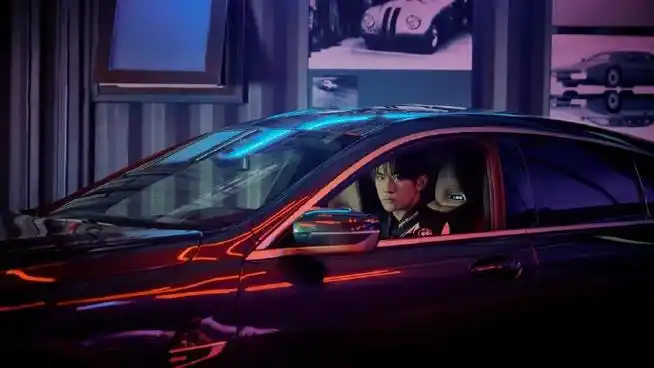 来个合集:易烊千玺与车,帅亖了!