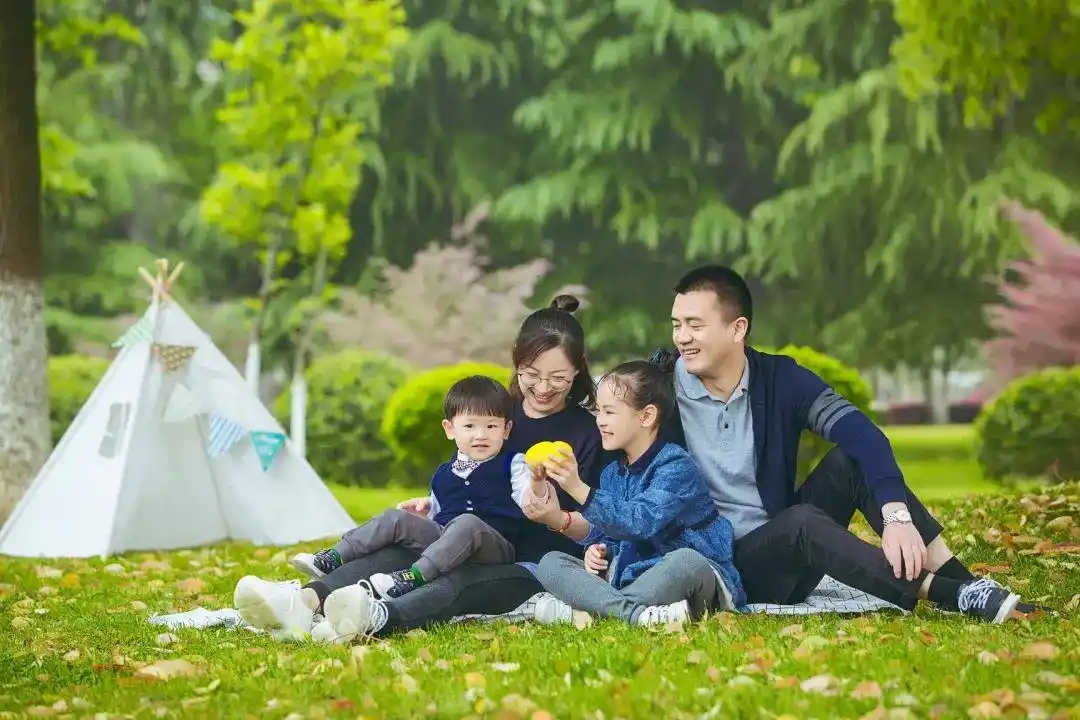 和睦也是对父母的一种孝心,学习和弘扬传统文化可以更好的促进家庭