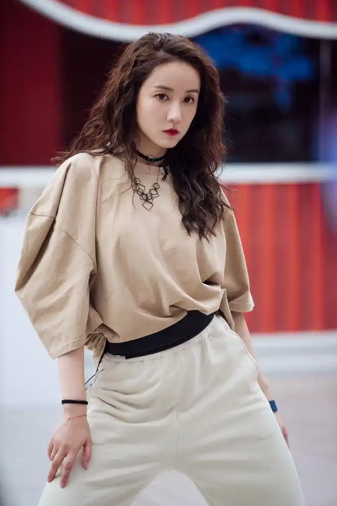 姐姐2热播吕一暖心发言获网友称赞