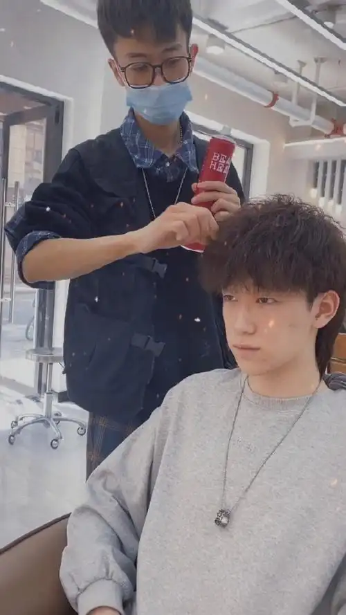 狼尾碎盖 男生发型 超野短发