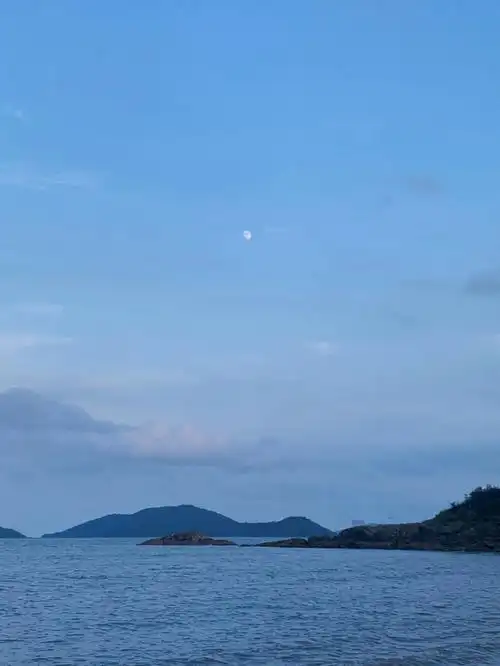 你说蓝色是你最最爱的颜色