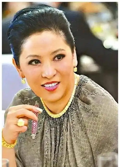 tiffanyhouse"以向太英文名命名花费了10年精心打造世人都称它为澳门