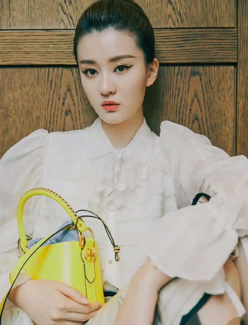 乔欣时尚大片,美极了!