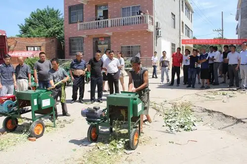 中铝集团捐赠百台打麻机助苎麻产业发展