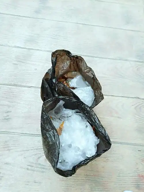 果皮纸屑不乱扔