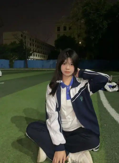 深圳校服98  #女高中生  周五回家啦