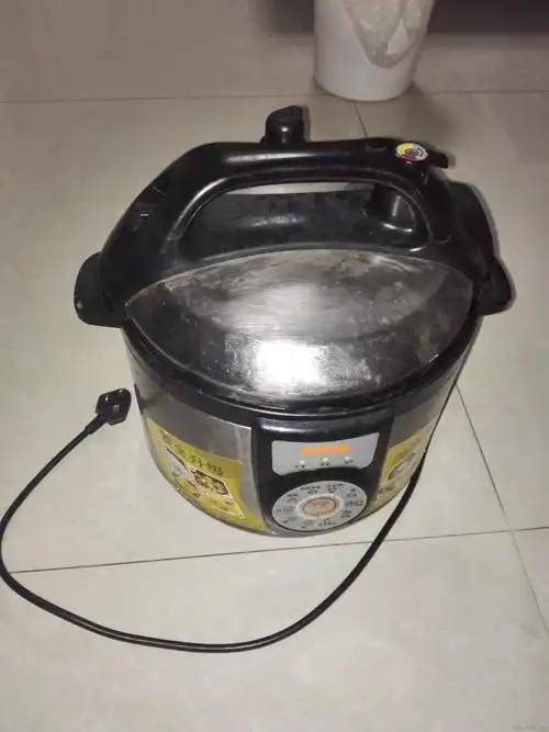 出手二手苏泊尔电压力锅