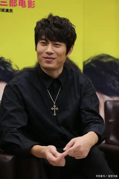 艾伦,从出演配角到现在出演主角的历程