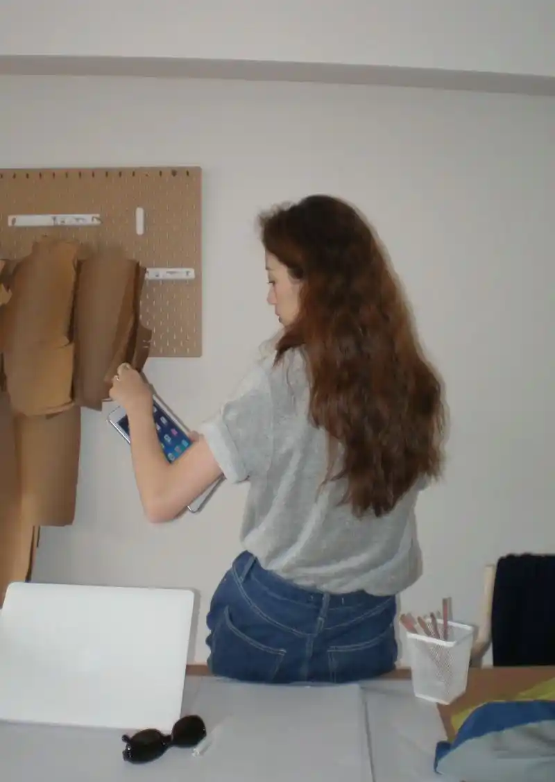 我爱我 #陈粒 #穿搭 #分享照片 - 抖音