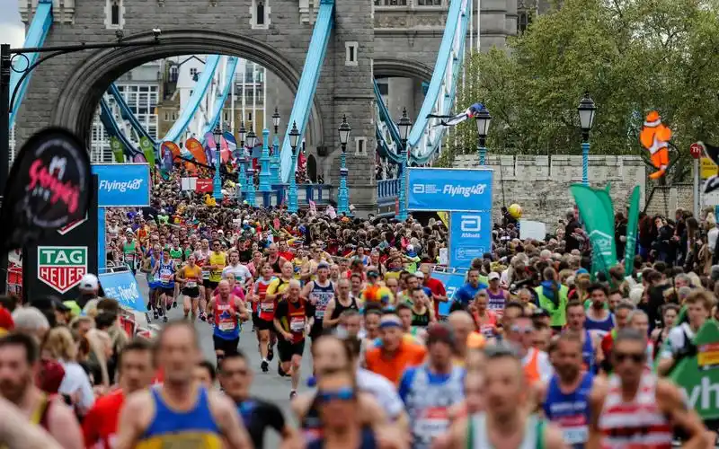 2019年伦敦马拉松盛况,今年该赛事已确定延期.资料图/osports