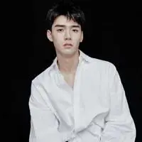 帅气个性白衬衫男生头像