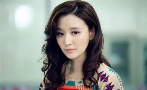 张萌出生于天津市,华语影视的女演员,从张萌出道以来因获得环球小姐