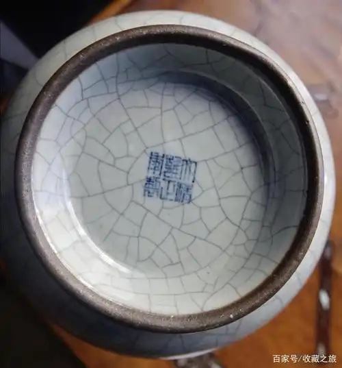 瓷器鉴赏:新老"开片"对比
